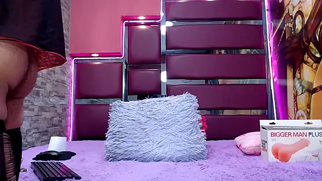 perfectlump online show from September 20, 2025, 2:51 pm