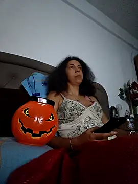 naughty69curls online show from October 31, 2025, 7:59 pm