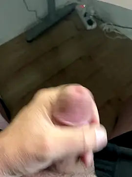 Snapshot of mikiss789 chatting on November 1, 2025, 6:48 am mikiss789 online show from November 1, 2025, 6:48 am