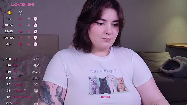 YumiYammy online show from November 23, 2025, 2:50 pm