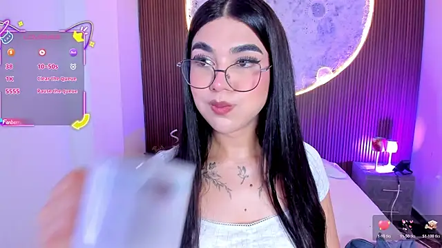 Snapshot of RoseCassie chatting on July 11, 2026, 1:25 pm RoseCassie online show from July 11, 2026, 1:25 pm
