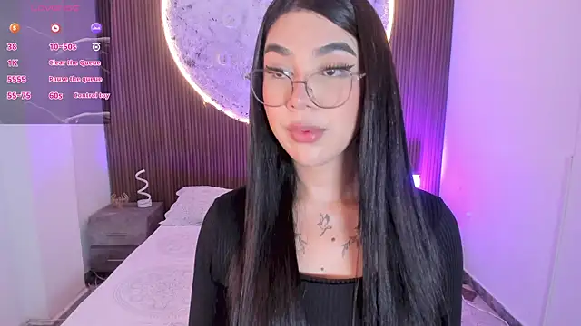 Snapshot of RoseCassie chatting on July 16, 2026, 1:17 pm RoseCassie online show from July 16, 2026, 1:17 pm