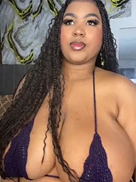 AinaraJimenez online show from July 27, 2026, 9:33 pm