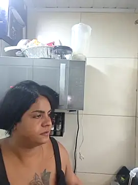 ppatriciarabello online show from October 31, 2025, 7:48 pm