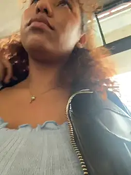 lauraltt online show from December 16, 2025, 7:08 pm