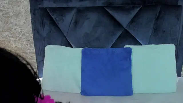 Snapshot of Lily_Woodz chatting on September 27, 2025, 8:25 pm Lily Woodz online show from September 27, 2025, 8:25 pm