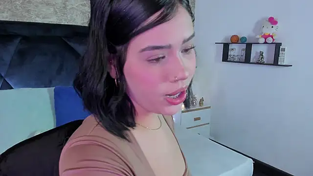 Snapshot of Lily_Woodz chatting on November 29, 2025, 7:17 pm Lily Woodz online show from November 29, 2025, 7:17 pm