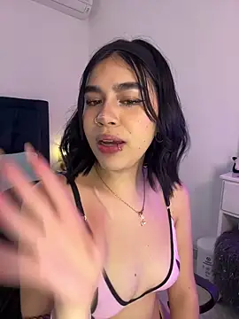 Snapshot of Lily_Woodz chatting on January 13, 2026, 7:19 pm Lily Woodz online show from January 13, 2026, 7:19 pm