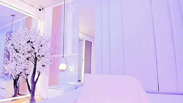 salomebenz online show from February 13, 2026, 9:55 pm