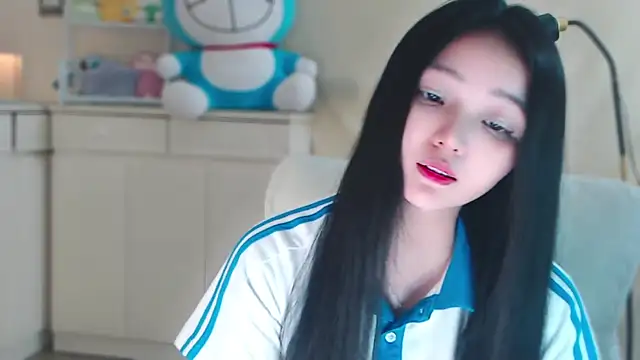 Snapshot of xiao-xiao-D chatting on January 4, 2025, 12:05 pm xiao-xiao-D online show from January 4, 2025, 12:05 pm