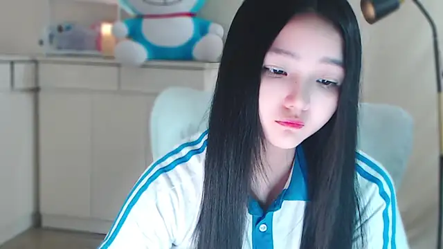 Snapshot of xiao-xiao-D chatting on January 5, 2025, 5:09 am xiao-xiao-D online show from January 5, 2025, 5:09 am