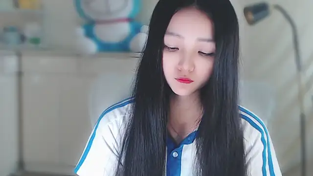 Snapshot of xiao-xiao-D chatting on February 11, 2025, 11:32 am xiao-xiao-D online show from February 11, 2025, 11:32 am