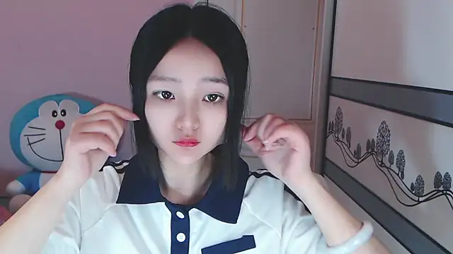 Snapshot of xiao-xiao-D chatting on February 23, 2025, 11:00 am xiao-xiao-D online show from February 23, 2025, 11:00 am