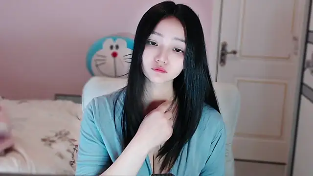 Snapshot of xiao-xiao-D chatting on March 5, 2025, 12:00 pm xiao-xiao-D online show from March 5, 2025, 12:00 pm