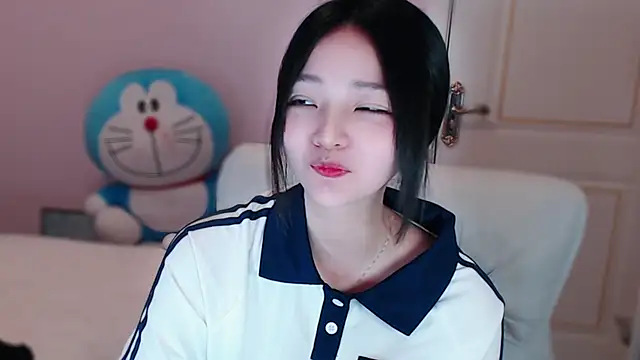 Snapshot of xiao-xiao-D chatting on March 8, 2025, 11:37 am xiao-xiao-D online show from March 8, 2025, 11:37 am