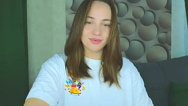 Cute smile sharon online show from September 20, 2025, 3:07 am