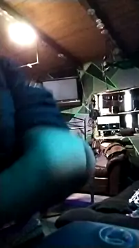 dulcedeseo13 online show from December 17, 2025, 2:45 pm