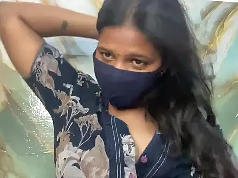 Tamil Sanjana  online show from September 30, 2025, 6:02 pm