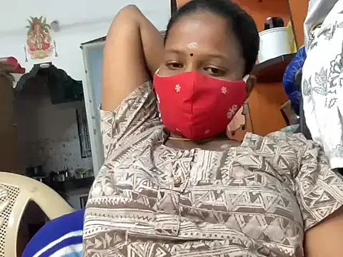 Tamil Sanjana  online show from May 10, 2026, 5:51 pm