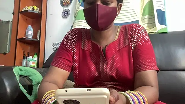 Tamil Sanjana  online show from June 14, 2026, 8:49 am