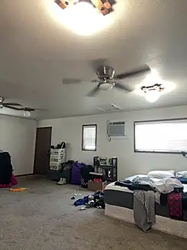 sexy wife95 online show from March 11, 2025, 7:36 pm