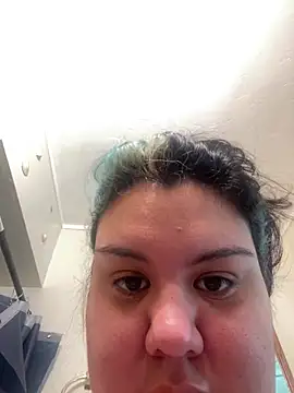 sexy wife95 online show from March 18, 2025, 5:31 pm