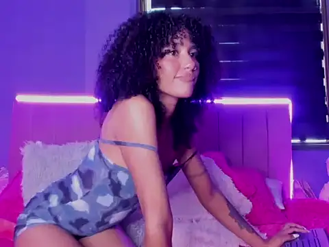 CintiaWalker online show from November 23, 2025, 1:00 pm