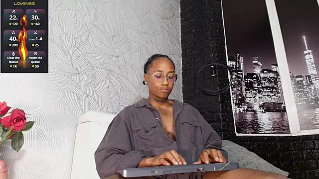 Snapshot of JhonyMiller_ chatting on January 4, 2025, 8:05 pm JhonyMiller  online show from January 4, 2025, 8:05 pm