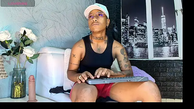 Snapshot of JhonyMiller_ chatting on January 18, 2025, 8:09 pm JhonyMiller  online show from January 18, 2025, 8:09 pm