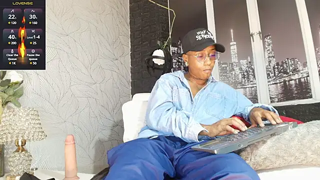 Snapshot of JhonyMiller_ chatting on January 22, 2025, 8:06 pm JhonyMiller  online show from January 22, 2025, 8:06 pm