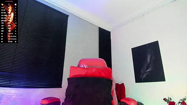 Snapshot of JhonyMiller_ chatting on September 10, 2025, 8:20 pm JhonyMiller  online show from September 10, 2025, 8:20 pm