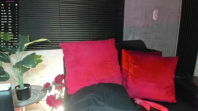 Snapshot of JhonyMiller_ chatting on October 21, 2025, 8:20 pm JhonyMiller  online show from October 21, 2025, 8:20 pm