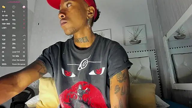 Snapshot of JhonyMiller_ chatting on October 22, 2025, 7:46 pm JhonyMiller  online show from October 22, 2025, 7:46 pm