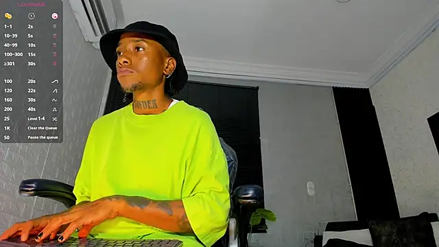 JhonyMiller  online show from June 26, 2026, 8:35 pm