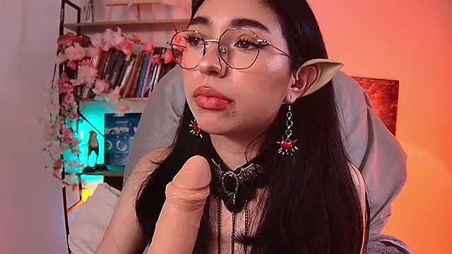 Sweet Nyx online show from May 16, 2026, 11:36 pm
