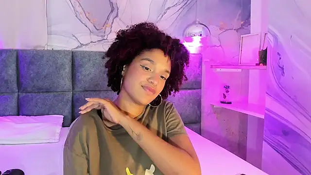 loladupont online show from March 6, 2025, 5:54 pm