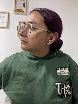 michell boobs  online show from January 9, 2025, 12:30 pm