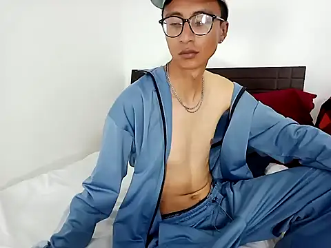 codysmith online show from January 8, 2025, 1:53 am
