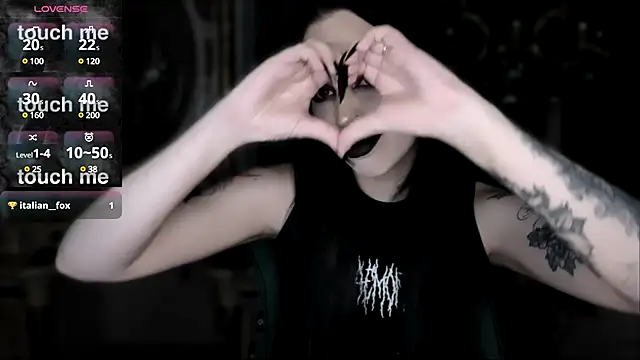 Snapshot of alexx_succubus chatting on March 6, 2025, 6:26 pm alexx succubus online show from March 6, 2025, 6:26 pm