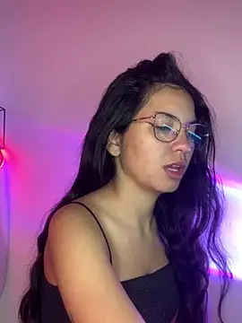 Snapshot of Rosita_forever_ chatting on January 30, 2025, 1:10 pm Rosita forever  online show from January 30, 2025, 1:10 pm