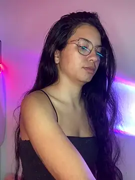 Snapshot of Rosita_forever_ chatting on January 30, 2025, 4:13 pm Rosita forever  online show from January 30, 2025, 4:13 pm