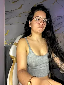 Snapshot of Rosita_forever_ chatting on September 12, 2025, 1:33 pm Rosita forever  online show from September 12, 2025, 1:33 pm