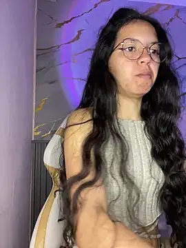 Snapshot of Rosita_forever_ chatting on September 25, 2025, 1:15 pm Rosita forever  online show from September 25, 2025, 1:15 pm