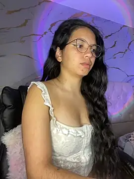 Snapshot of Rosita_forever_ chatting on October 5, 2025, 12:58 pm Rosita forever  online show from October 5, 2025, 12:58 pm