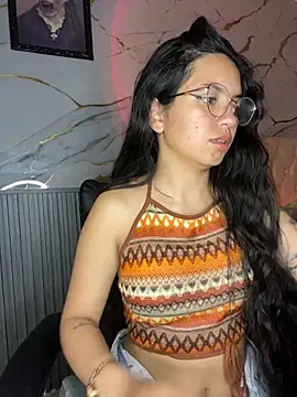 Snapshot of Rosita_forever_ chatting on October 25, 2025, 2:30 am Rosita forever  online show from October 25, 2025, 2:30 am