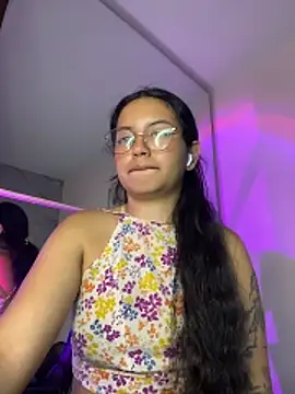 Rosita forever  online show from May 15, 2026, 4:52 am