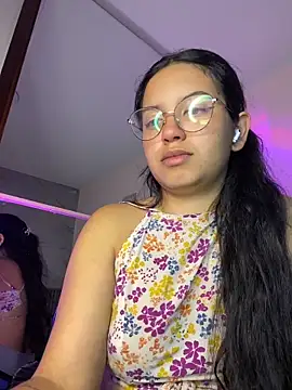 Rosita forever  online show from May 15, 2026, 7:54 pm