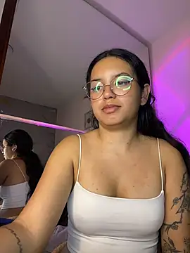 Rosita forever  online show from May 17, 2026, 6:22 am