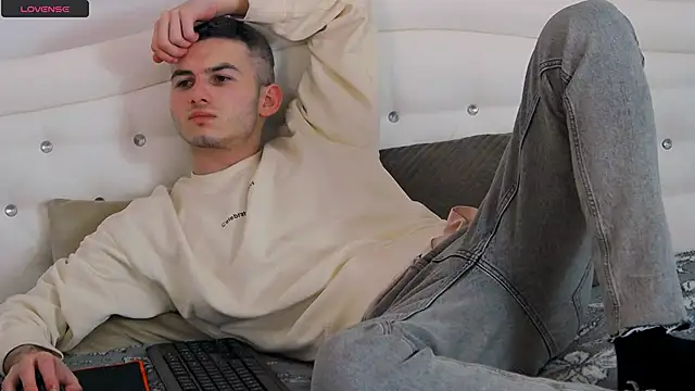 Devin Jay online show from February 10, 2025, 1:57 am