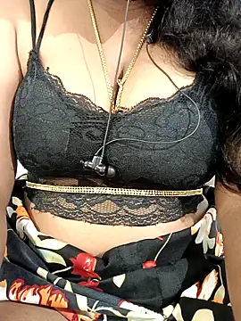Snapshot of Tamilbigboobie chatting on December 19, 2024, 6:34 pm Tamilbigboobie online show from December 19, 2024, 6:34 pm